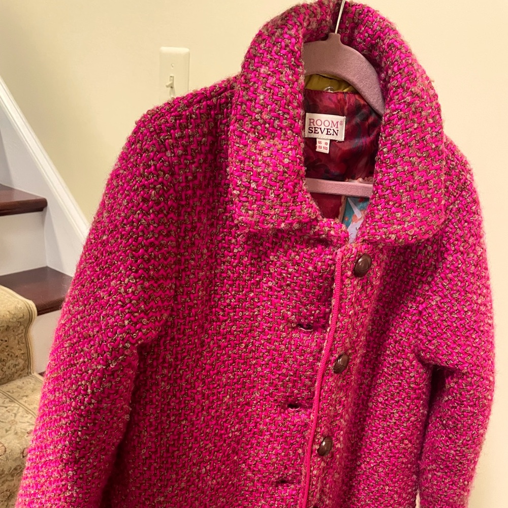 Claudette woolen coat with sleeping beauty lining